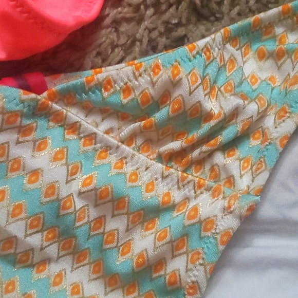 Bundle of Victoria's Secret Bikini Swimwear in Mutiple Sizes - Picture 3 of 6